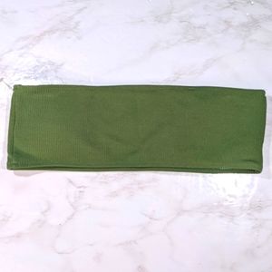 5/$18 NWOT Zaful Ribbed Bandeu Bikini Top